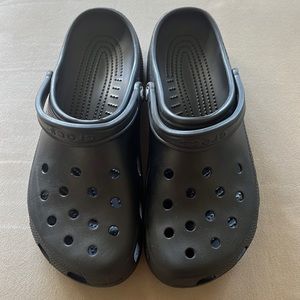 Crocs like new